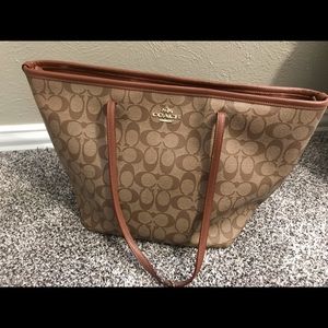 Coach purse